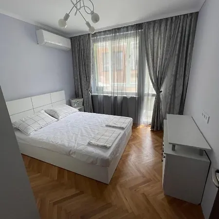 דירה Апартамент Върбанови 2 *